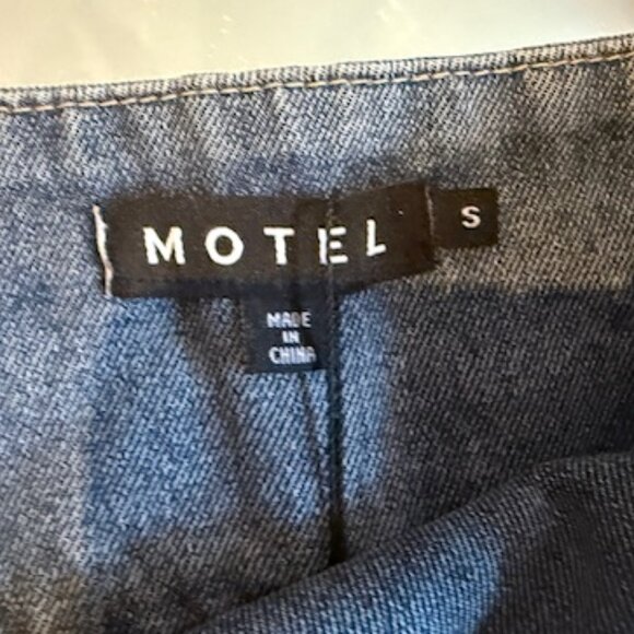 NWT Motel Rocks Denim Pleated Mini Skirt - Women's Small - Picture 4 of 9